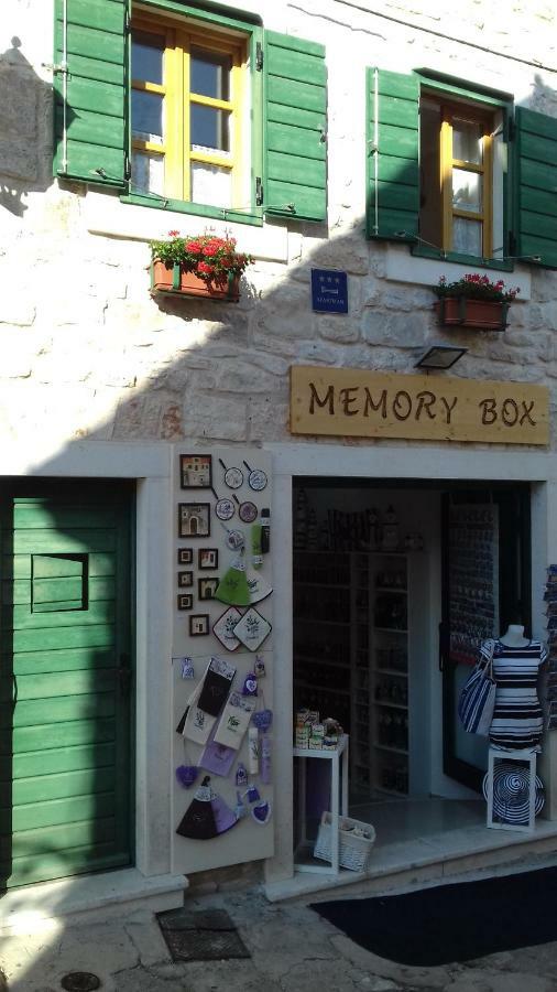 Apartments Mime - Small House Vodice Zewnętrze zdjęcie