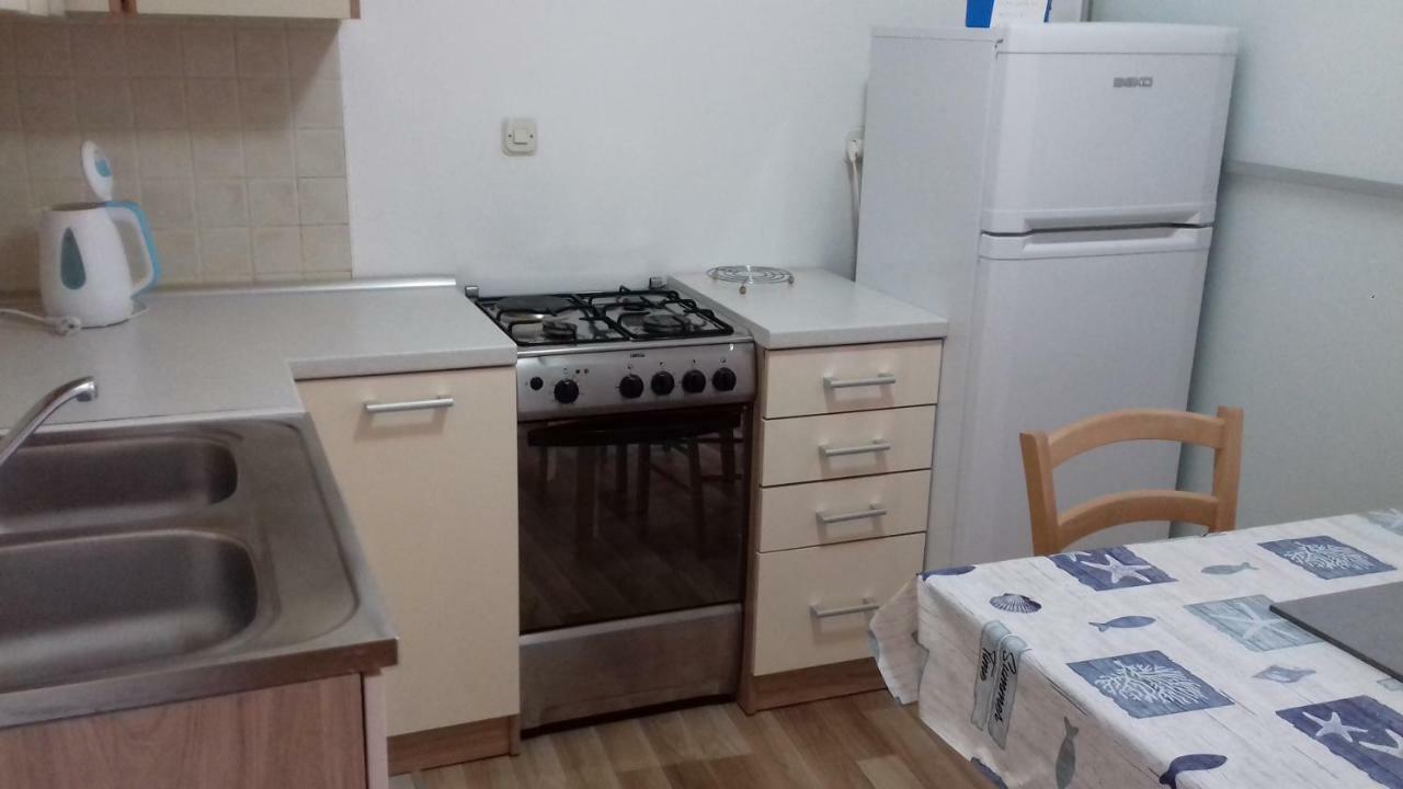 Apartments Mime - Small House Vodice Zewnętrze zdjęcie