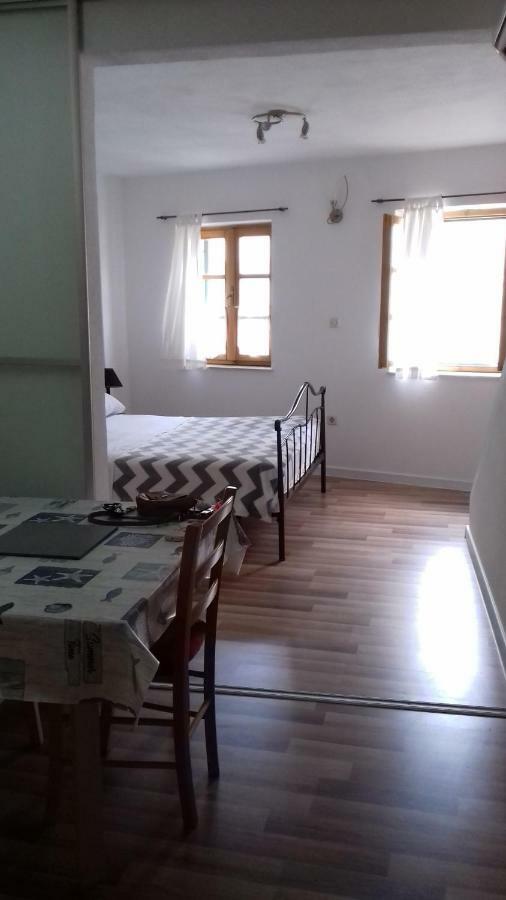 Apartments Mime - Small House Vodice Zewnętrze zdjęcie